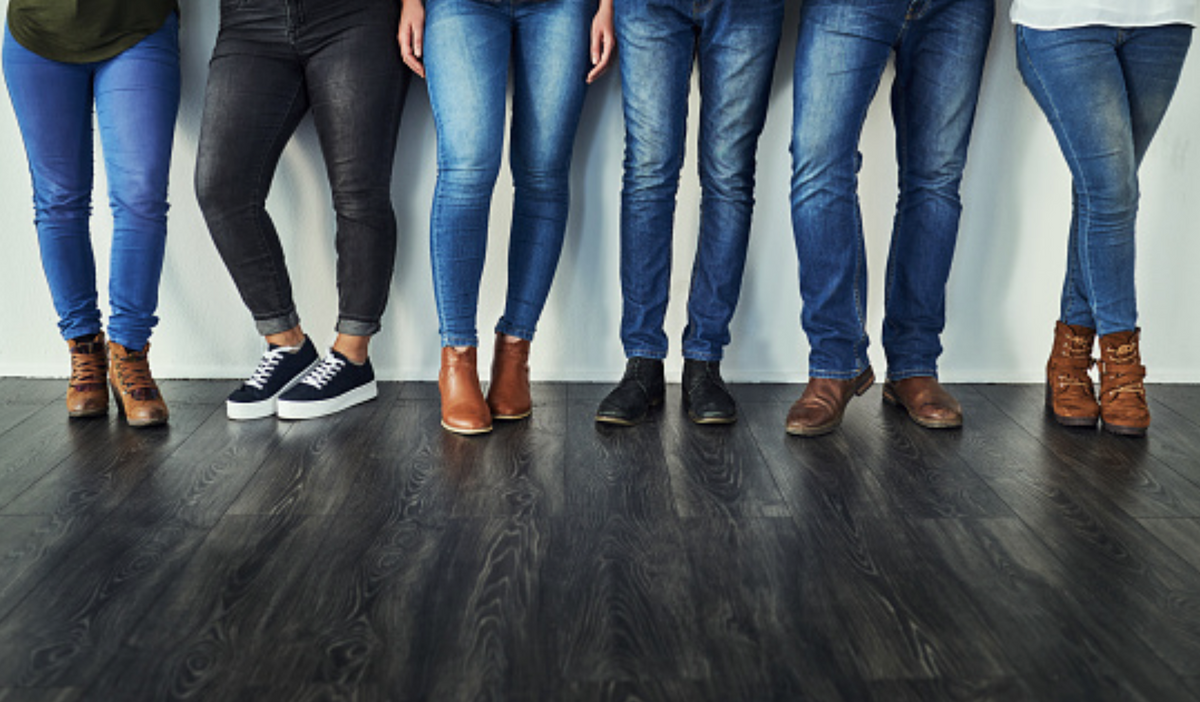 Women's Jeans vs. Men's Jeans: The #1 Difference – Radian